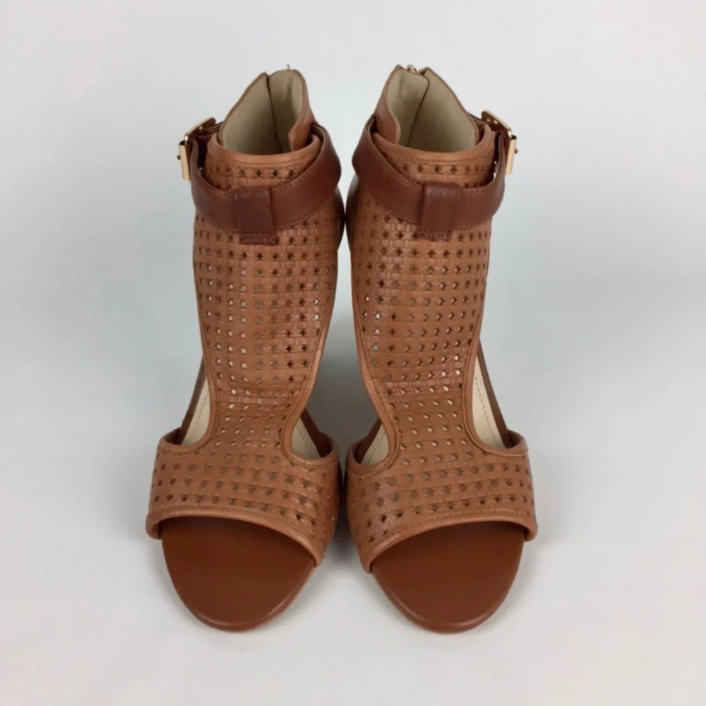 Vince Camuto Womens Brown Woven Leather Peep Toe Sandal Cone Heel size 10